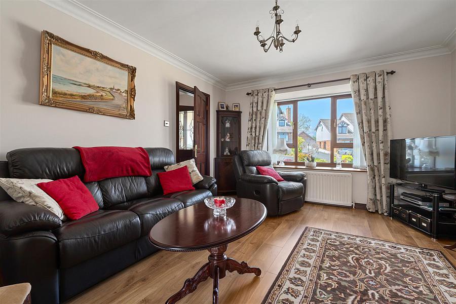 11 Strangford View