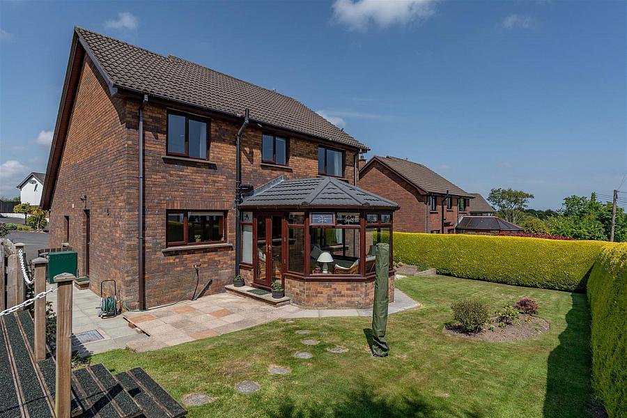 11 Strangford View