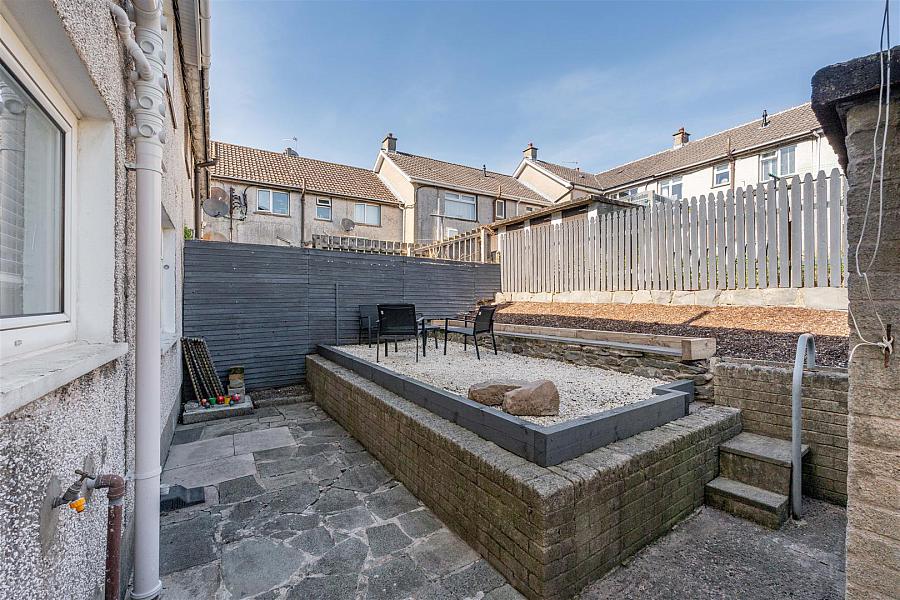 84 Drumadoon Drive