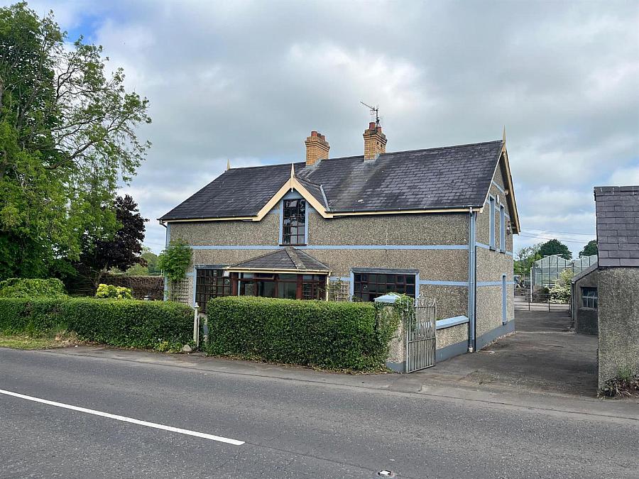 7 Largy Road