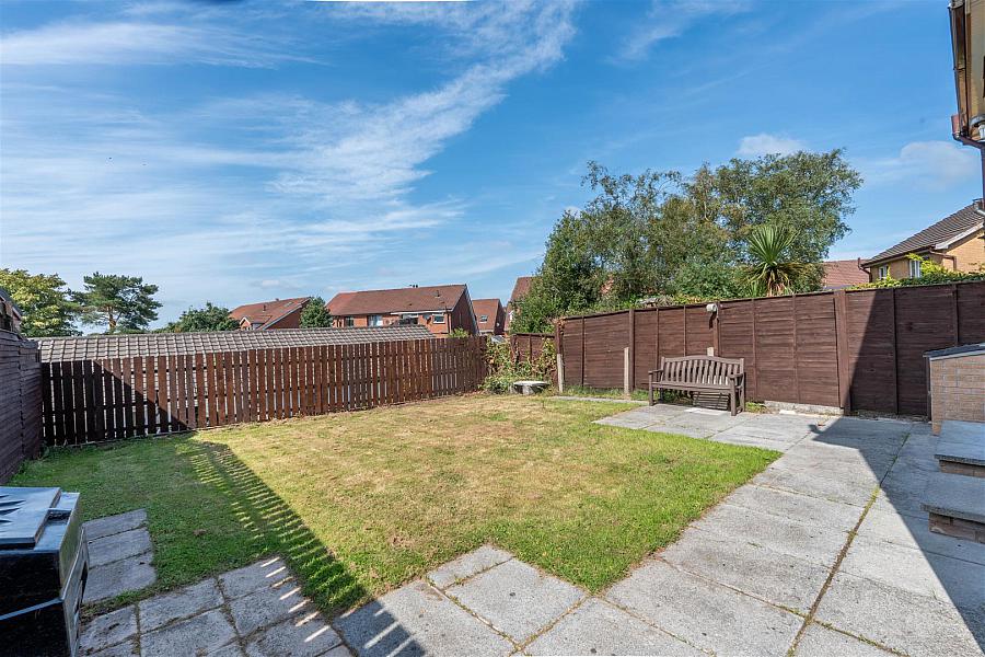 28 Alveston Park