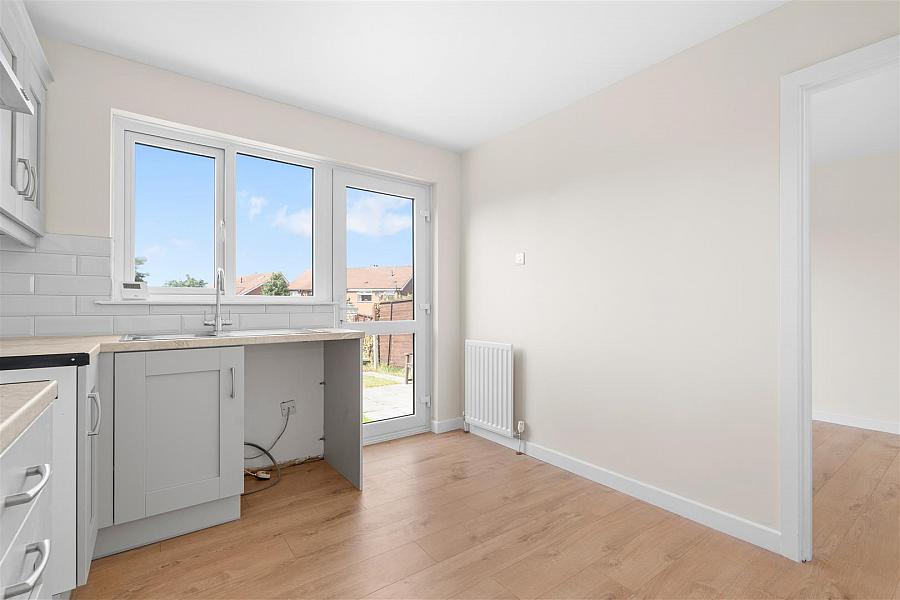 28 Alveston Park