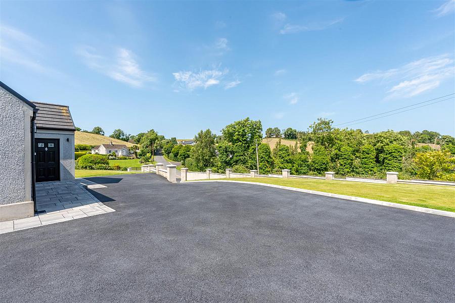 44b Magheratimpany Road