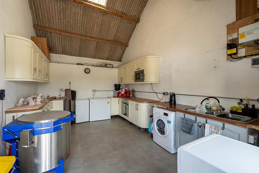 Hillhead Cottage, 11 Annadorn Road
