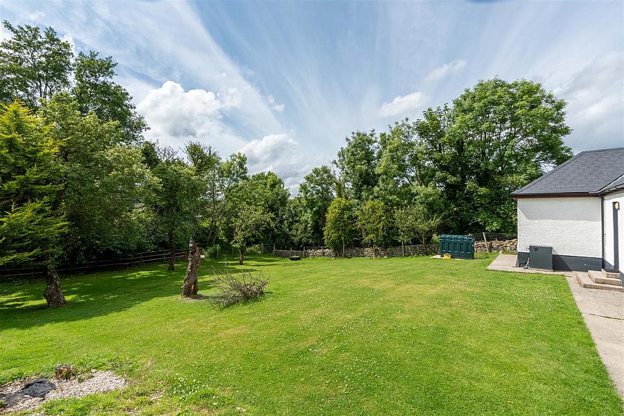 Hillhead Cottage, 11 Annadorn Road