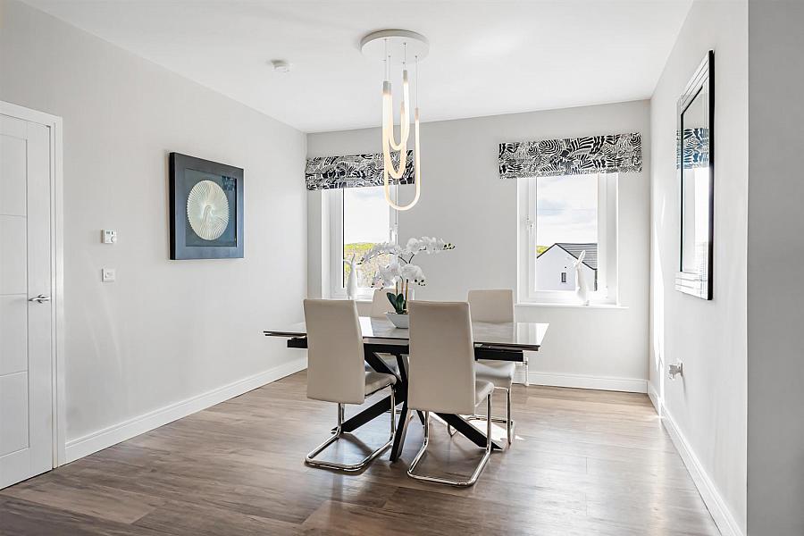 34 Little Enler Crescent