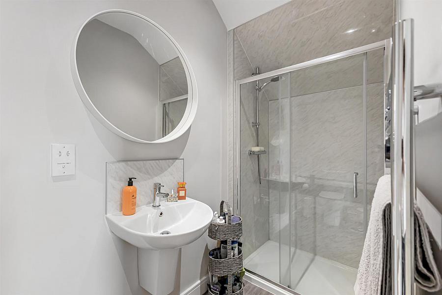 34 Little Enler Crescent 34 Little Enler Crescent
