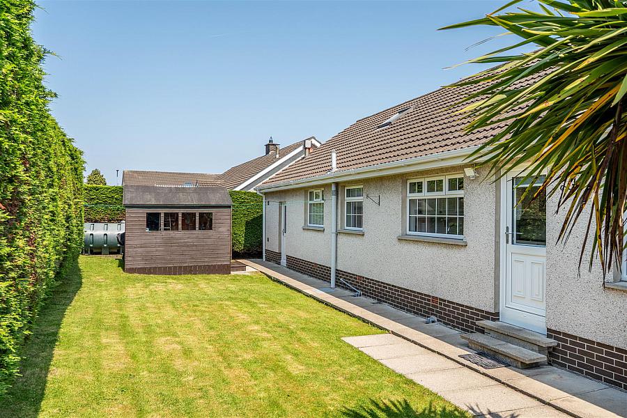 11 Rockmount Close