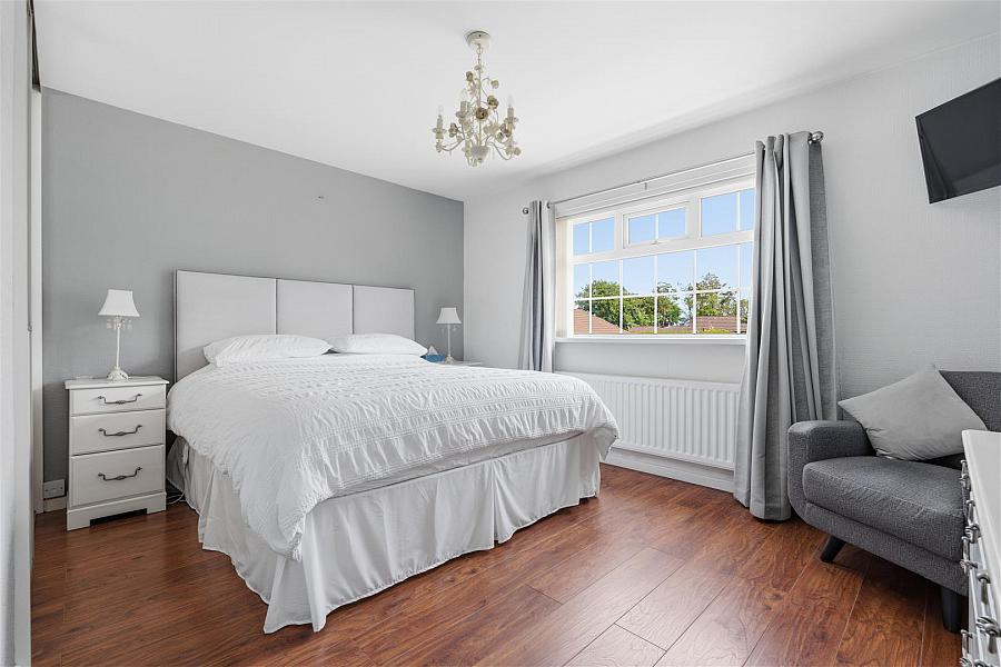 11 Rockmount Close