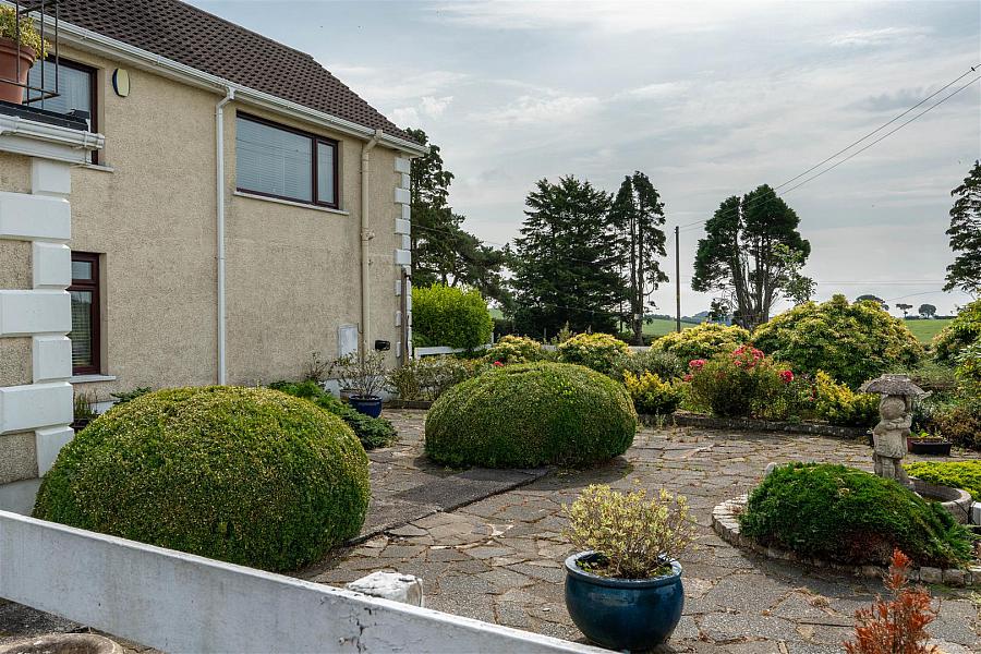 31 Cadger Road