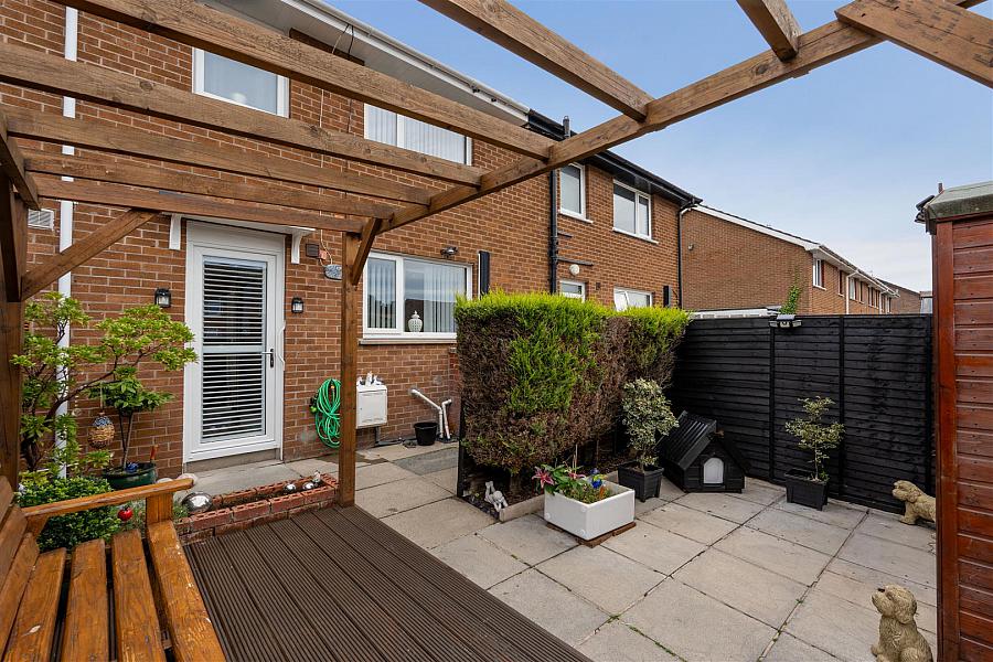 18 Shackleton Walk