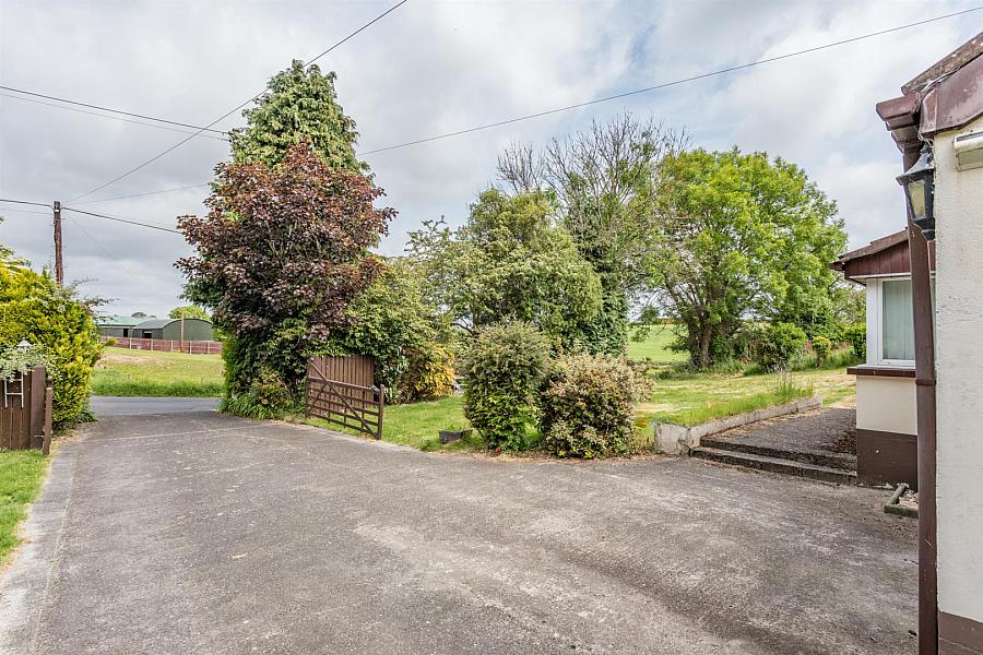 8 Drumhirk Road