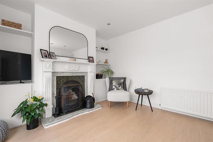 7 Brae Park