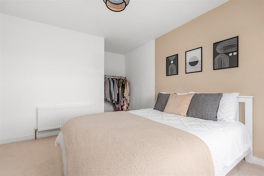 7 Brae Park