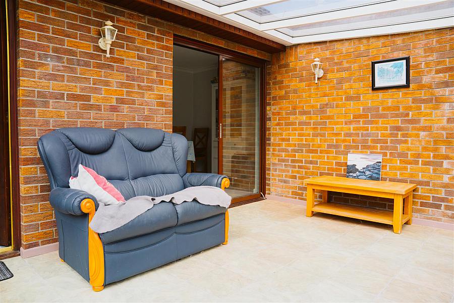 38 Barclay Manor