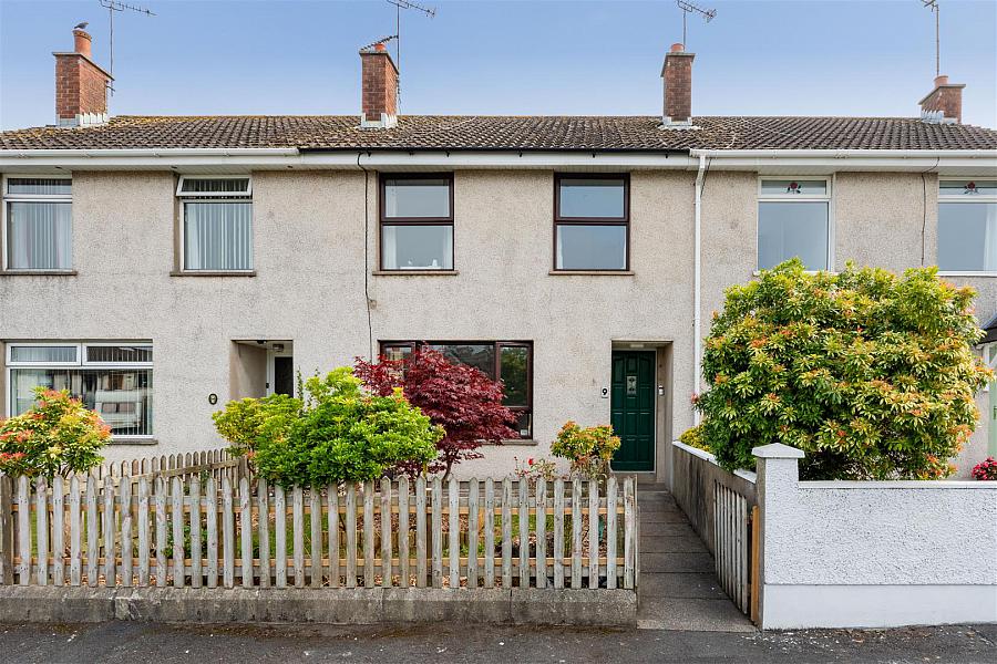 9 Brae Park