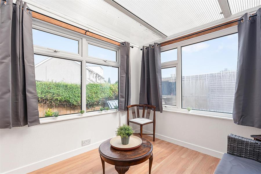 9 Brae Park