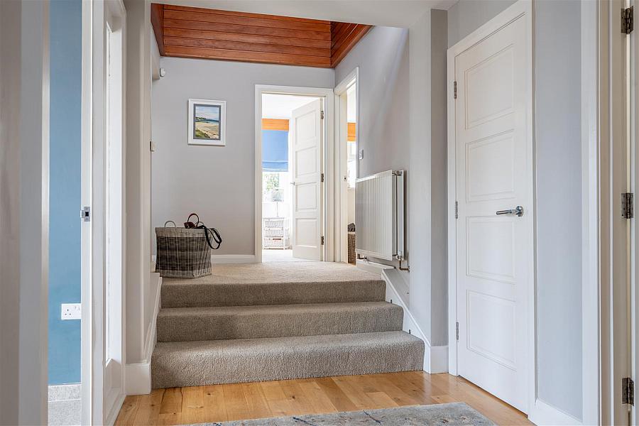 115 Whiterock Bay