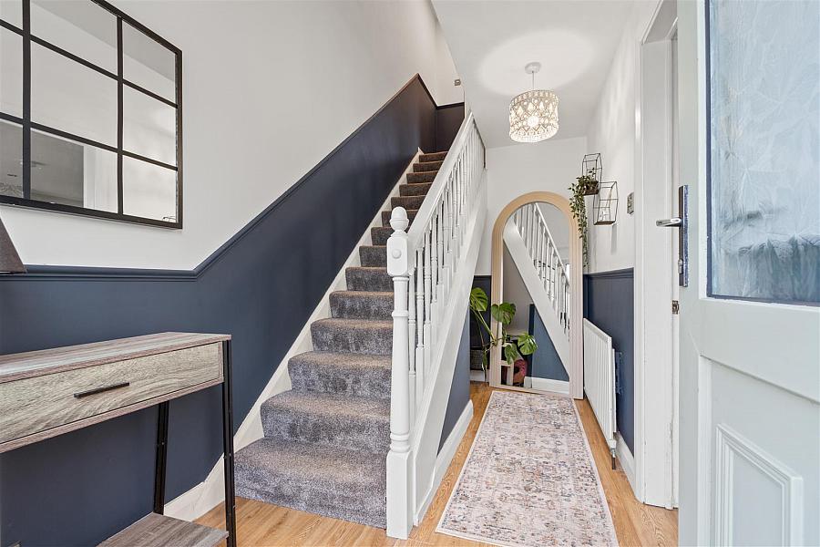 7 Meadow Brook