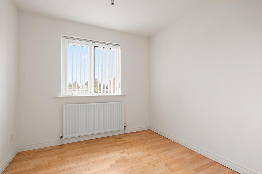4 The Spires Crescent