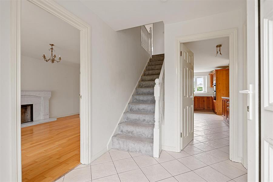 4 The Spires Crescent