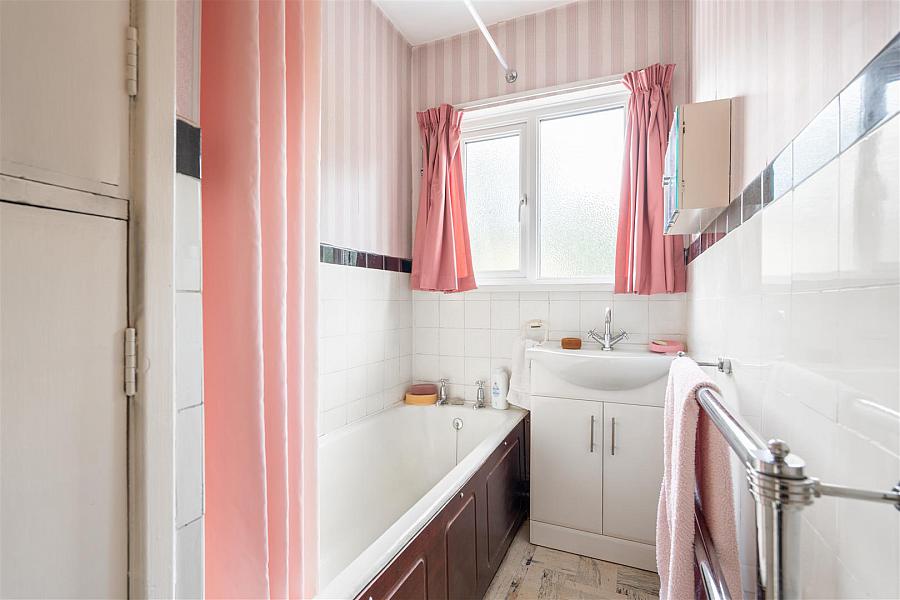596 Saintfield Road
