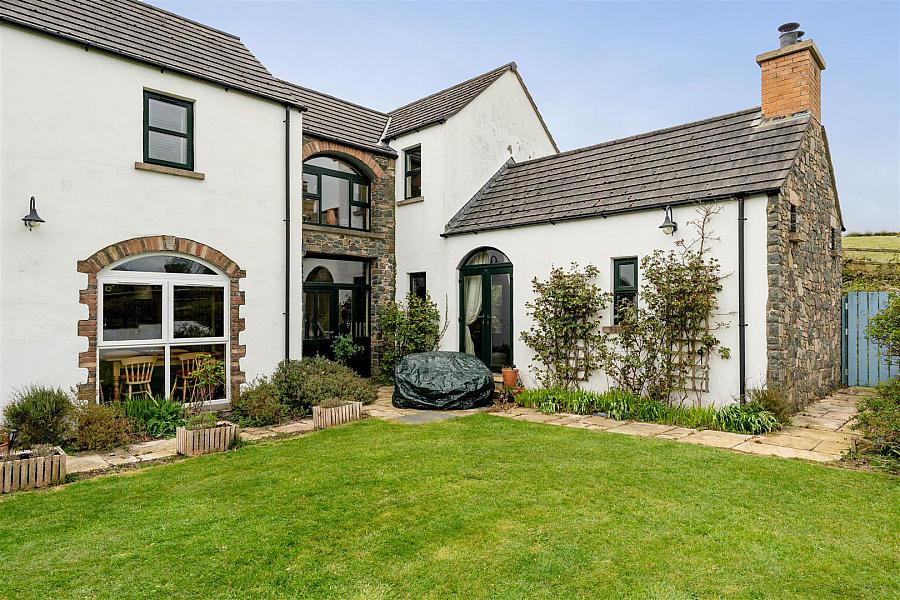 Drumlin House, 17 Turmennan Road