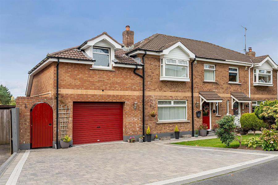 12 Alveston Park