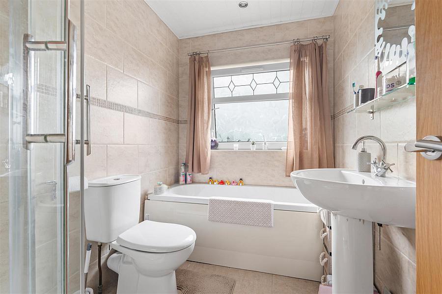 12 Alveston Park