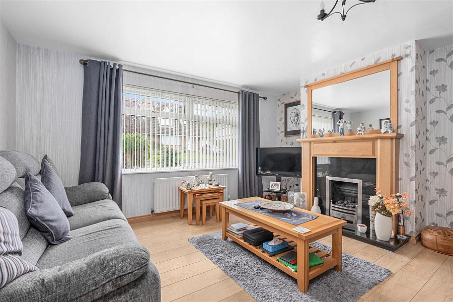 12 Alveston Park