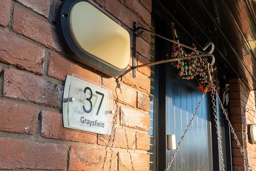 37 Graysfield