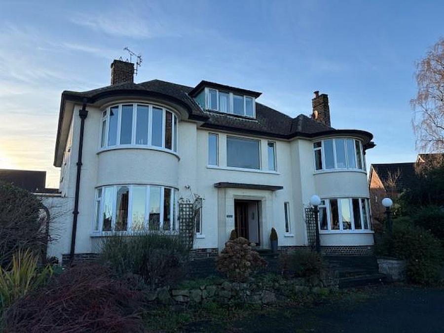 The Blades High Street Grove