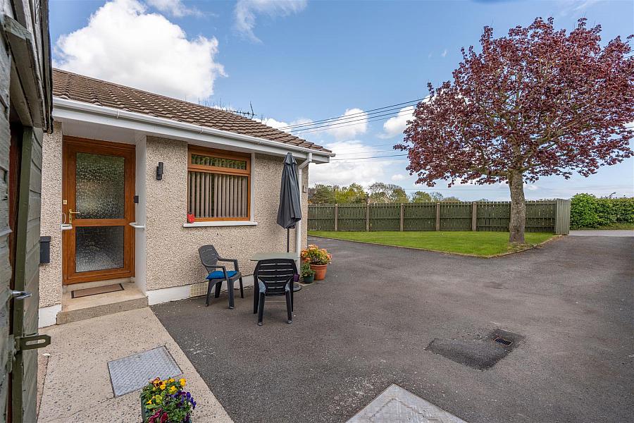 2 Ardview Park