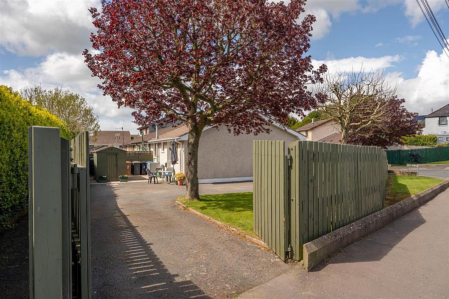 2 Ardview Park