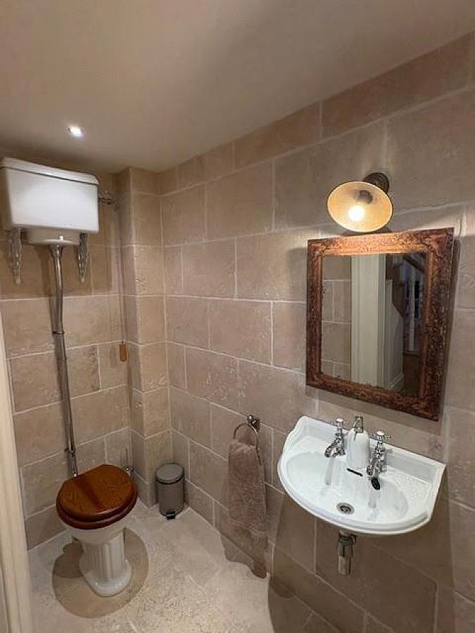 Apartment 1 Florida Road