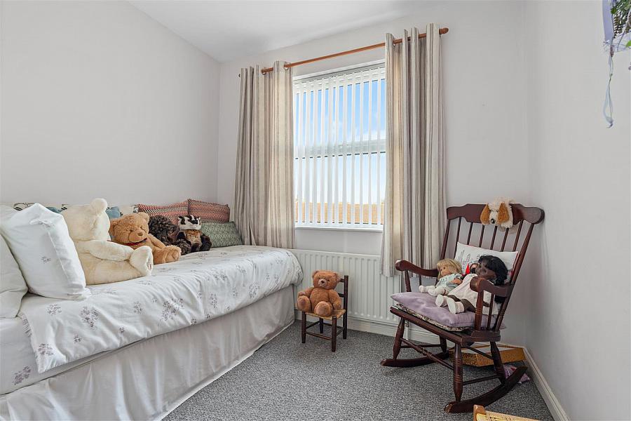 2 Castle Meadows Park