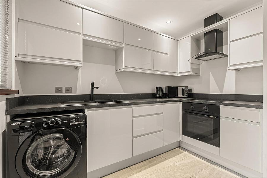 22 High Street Court