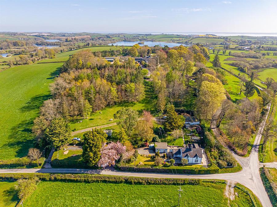 Foxglove Cottage, 1 Tullyveery Road