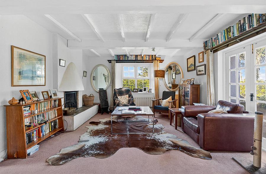 Foxglove Cottage, 1 Tullyveery Road