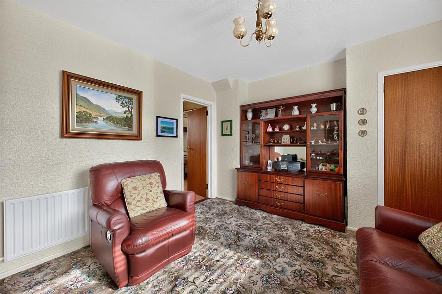 9 Coronation Crescent