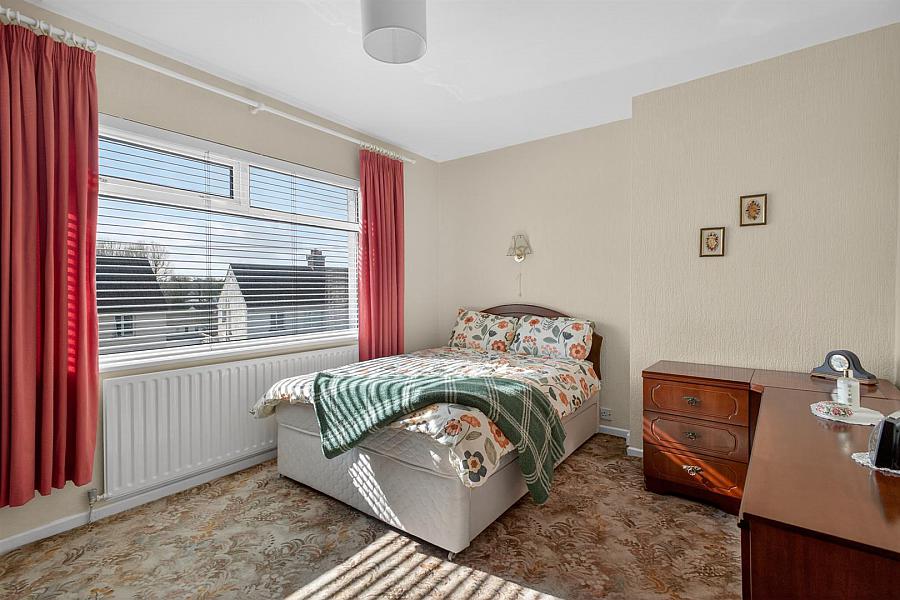 9 Coronation Crescent