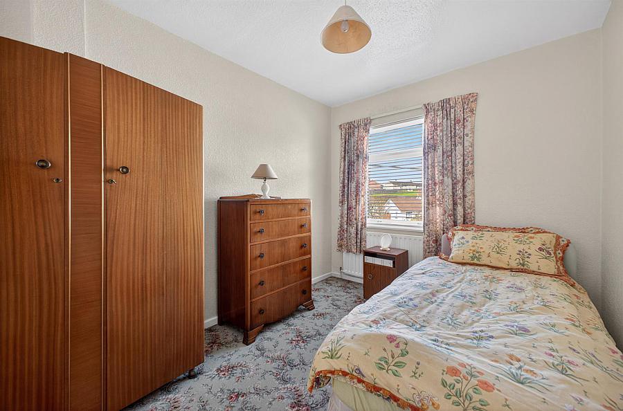 9 Coronation Crescent