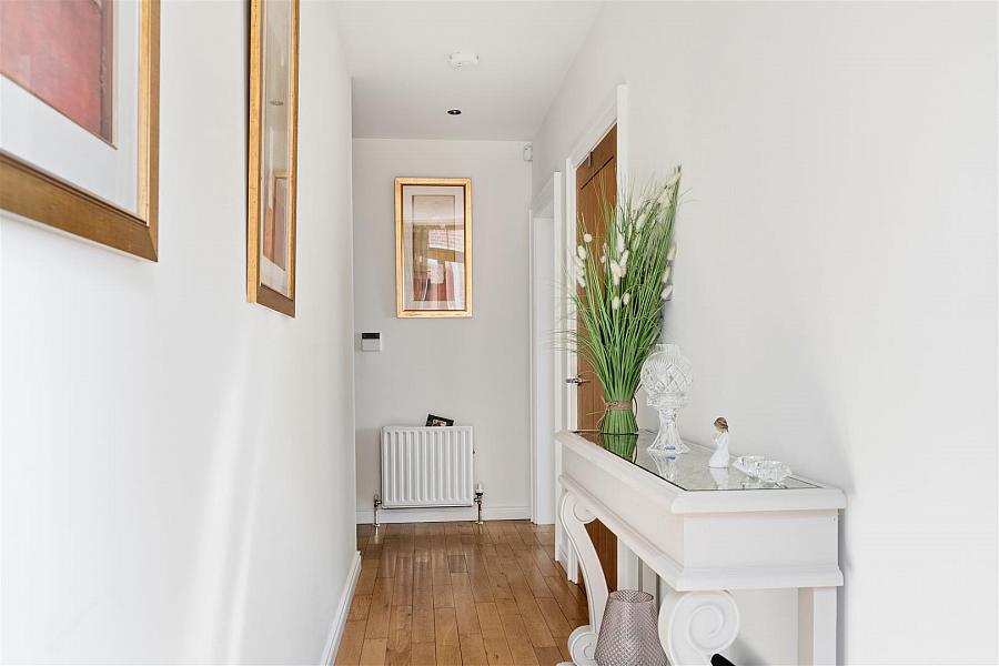 5 Forge Hill Close