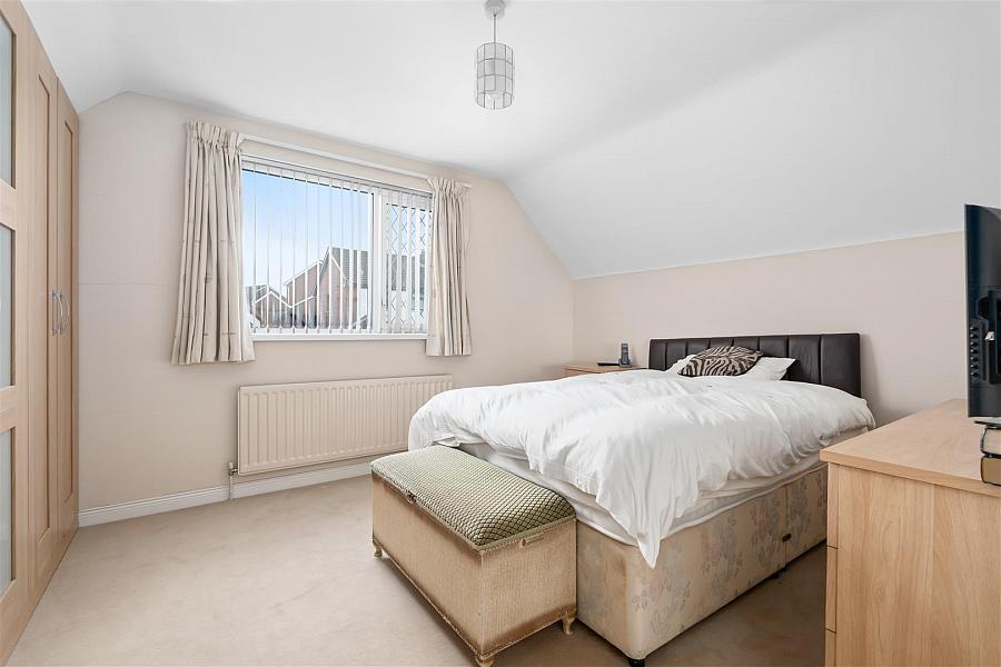 3 Shrewsbury Heights