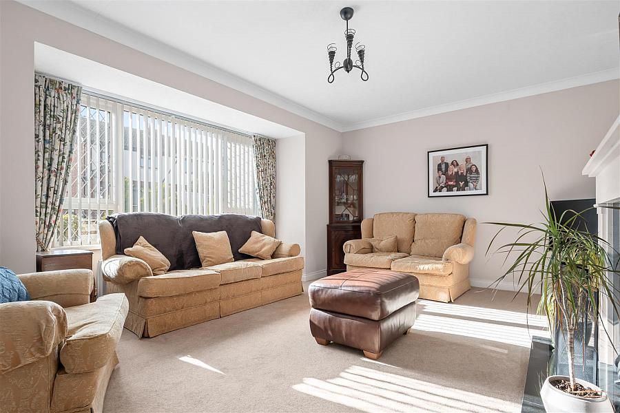 3 Shrewsbury Heights