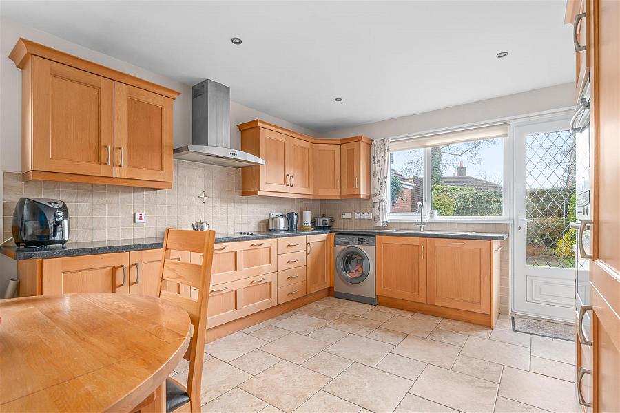 3 Shrewsbury Heights