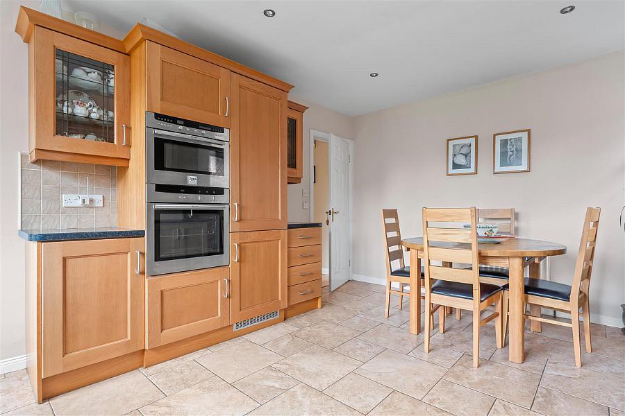 3 Shrewsbury Heights