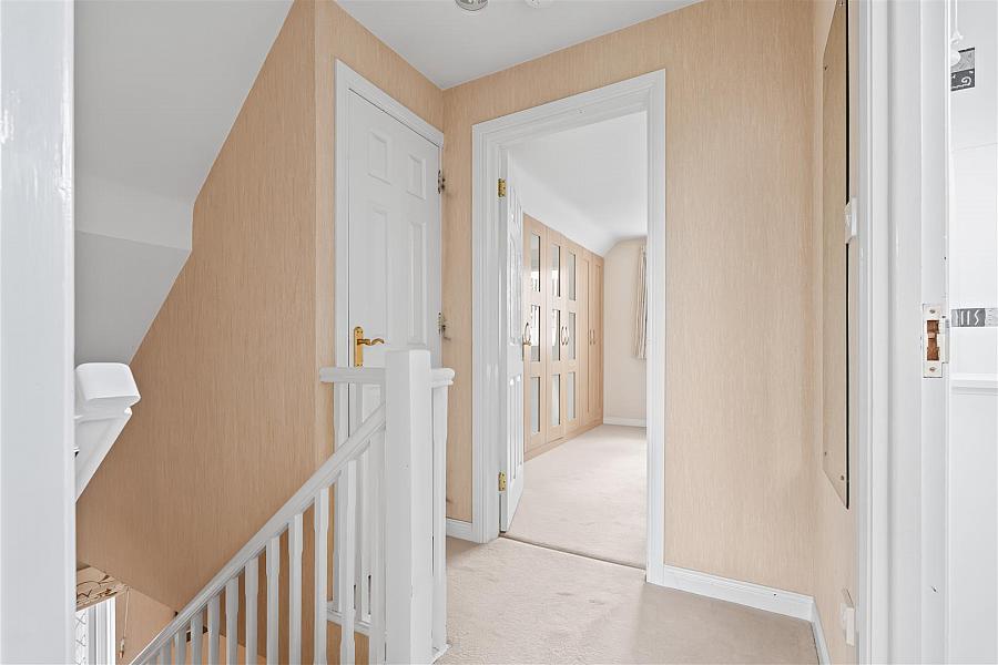 3 Shrewsbury Heights