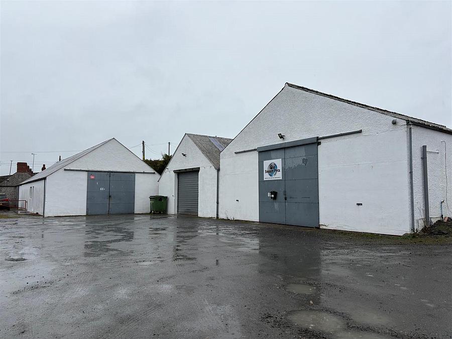 Storage Units At 54B Quarry Road