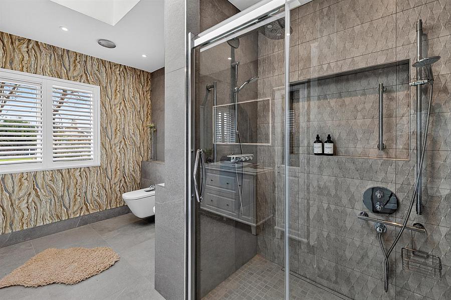 Caladh Sith, 18 Ringhaddy Road